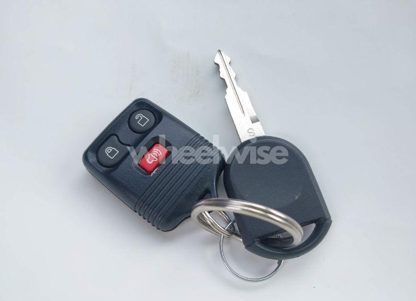 Photo 11 of 2006 Ford Escape HYBRID (VIN 1FMYU95H36KA52807)