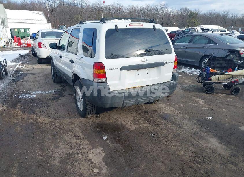 Photo 3 of 2006 Ford Escape HYBRID (VIN 1FMYU96H06KA26079)