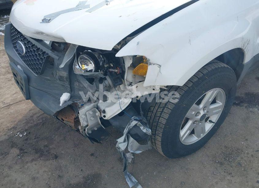 Photo 6 of 2006 Ford Escape HYBRID (VIN 1FMYU96H06KA26079)