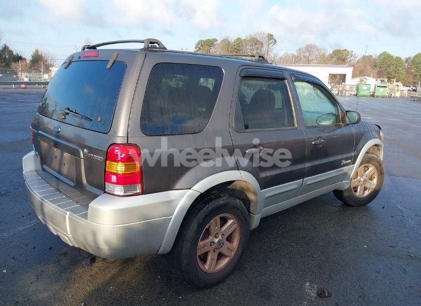 Photo 4 of 2006 Ford Escape HYBRID (VIN 1FMYU96H26KA19747)