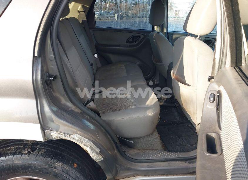 Photo 8 of 2006 Ford Escape HYBRID (VIN 1FMYU96H26KA19747)