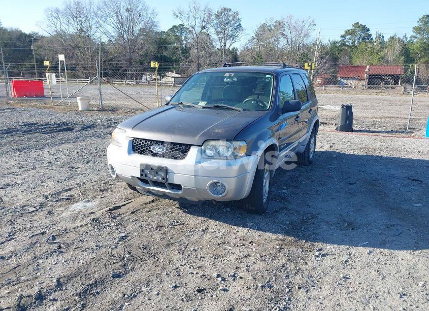 Photo 2 of 2006 Ford Escape HYBRID (VIN 1FMYU96H56KB49358)