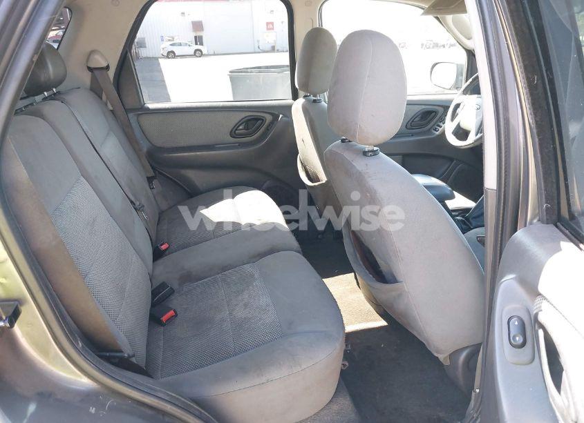 Photo 8 of 2005 Ford Escape HYBRID (VIN 1FMYU96H95KC95213)