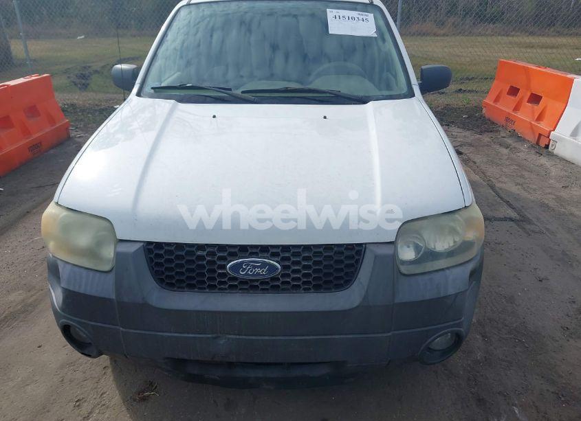 Photo 12 of 2006 Ford Escape XLT (VIN 1FMYUO3106KC43893)
