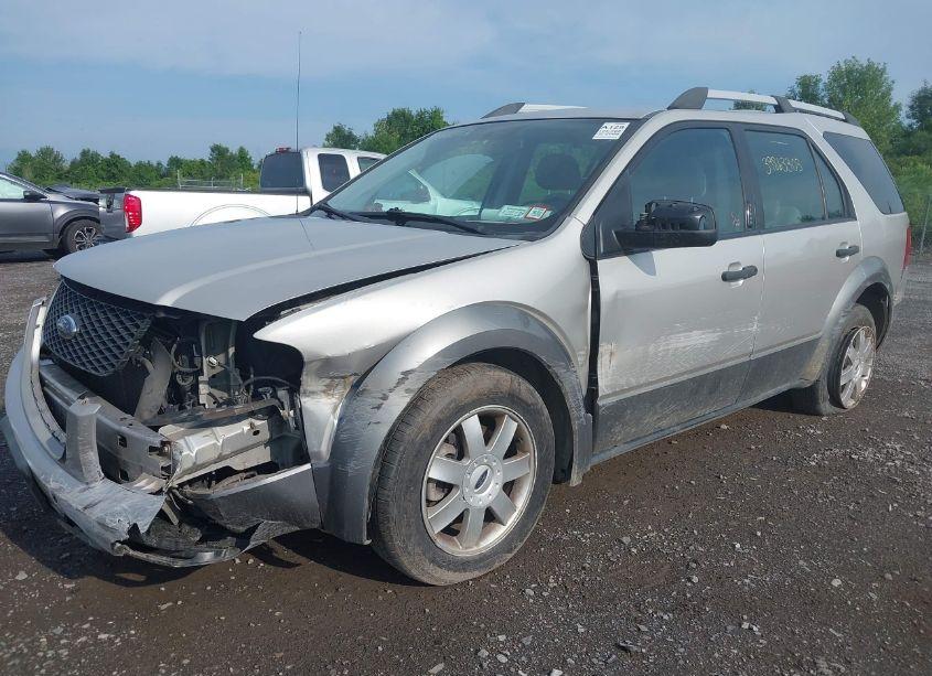 Photo 2 of 2006 Ford Freestyle SE (VIN 1FMZK01126GA44229)