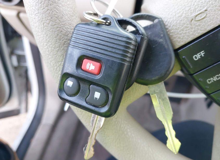 Photo 11 of 2005 Ford Freestyle SE (VIN 1FMZK01165GA02581)