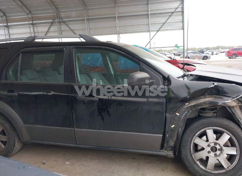 Photo 13 of 2005 Ford Freestyle SE (VIN 1FMZK01165GA42191)