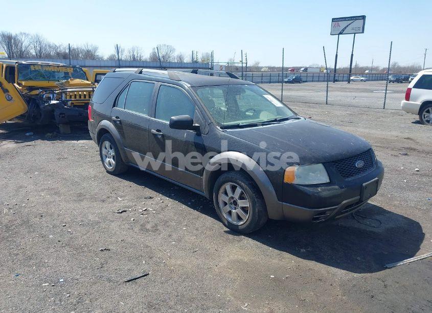 2005 Ford Freestyle SE (VIN 1FMZK01165GA48072) main photo