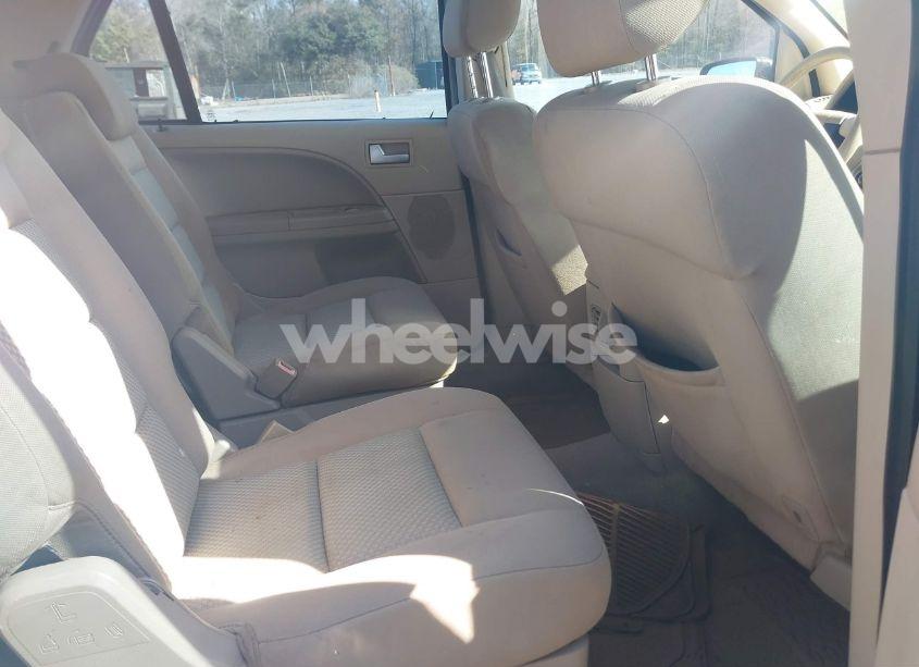 Photo 8 of 2006 Ford Freestyle SE (VIN 1FMZK01176GA34876)