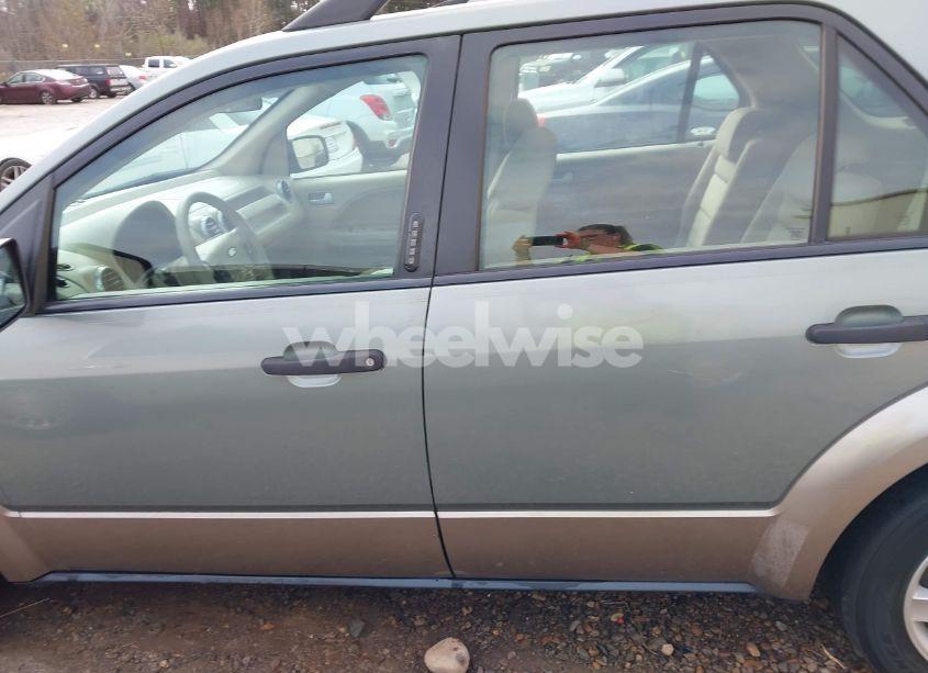 Photo 14 of 2005 Ford Freestyle SE (VIN 1FMZK01195GA74424)