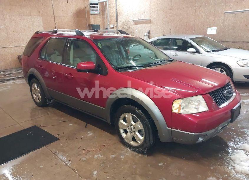 2005 Ford Freestyle SEL (VIN 1FMZK02105GA64444) main photo