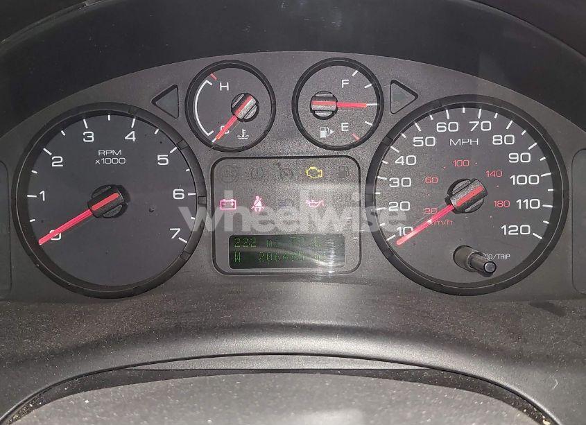 Photo 7 of 2005 Ford Freestyle SEL (VIN 1FMZK02105GA64444)