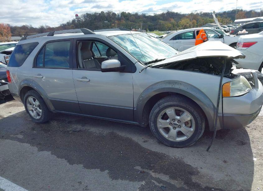 Photo 14 of 2005 Ford Freestyle SEL (VIN 1FMZK02105GA65481)