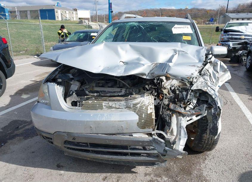 Photo 6 of 2005 Ford Freestyle SEL (VIN 1FMZK02105GA65481)