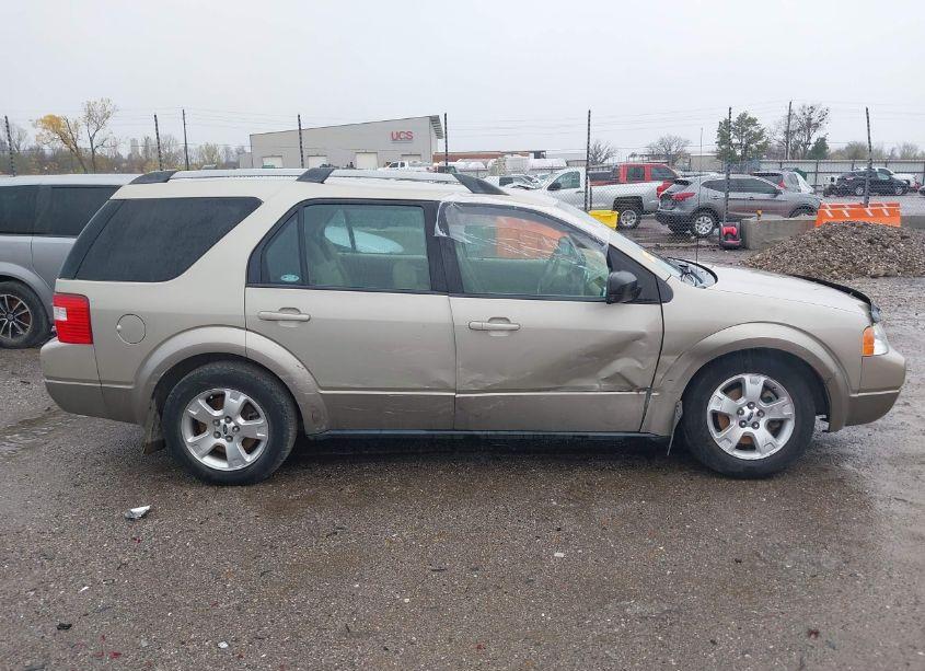 Photo 12 of 2005 Ford Freestyle SEL (VIN 1FMZK02115GA08769)