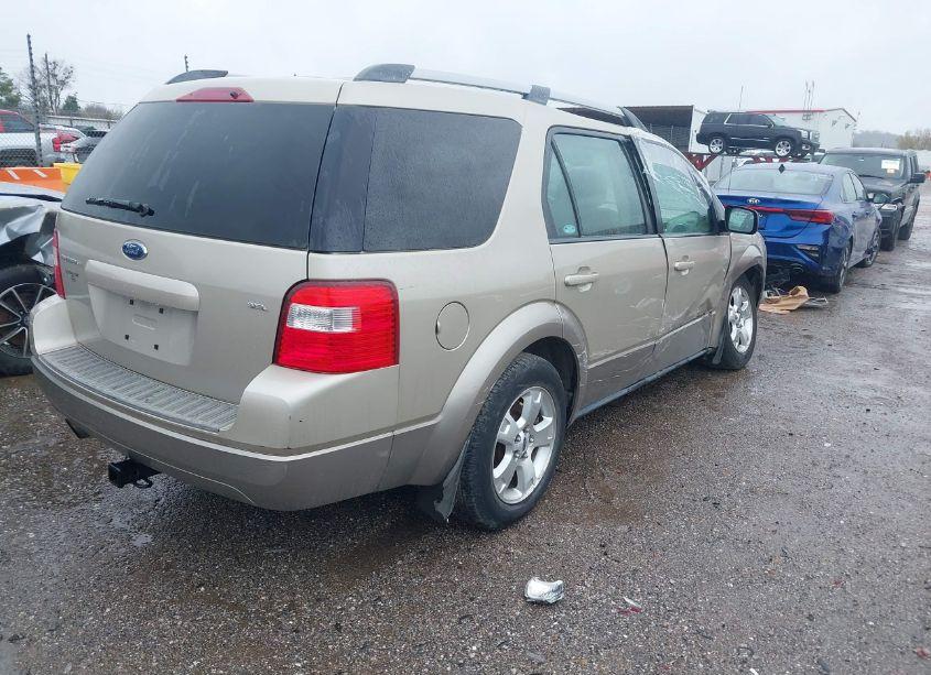 Photo 4 of 2005 Ford Freestyle SEL (VIN 1FMZK02115GA08769)