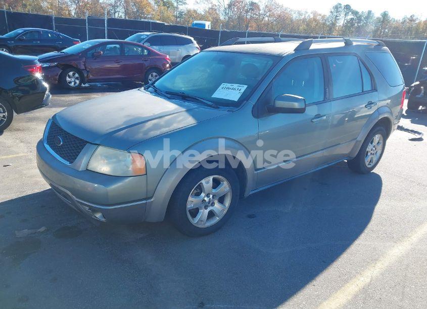 Photo 2 of 2005 Ford Freestyle SEL (VIN 1FMZK02145GA56220)