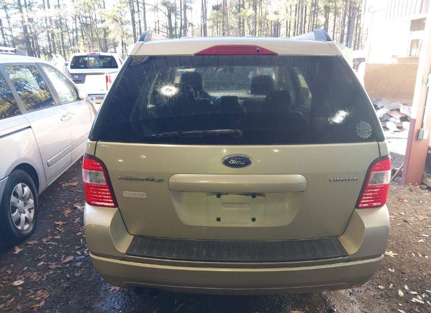 Photo 16 of 2005 Ford Freestyle LIMITED (VIN 1FMZK03105GA76446)