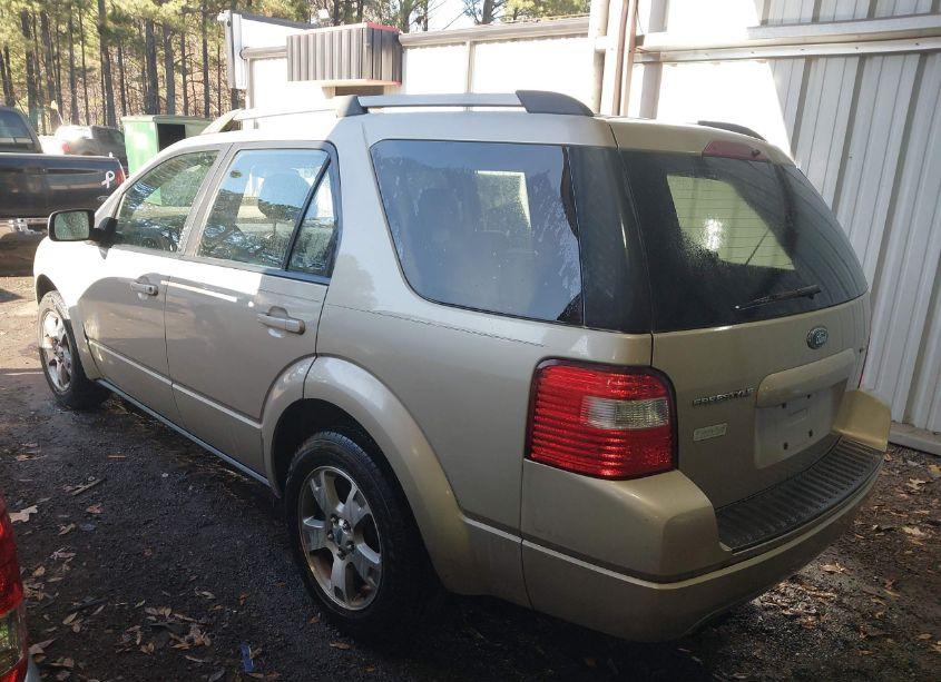 Photo 3 of 2005 Ford Freestyle LIMITED (VIN 1FMZK03105GA76446)