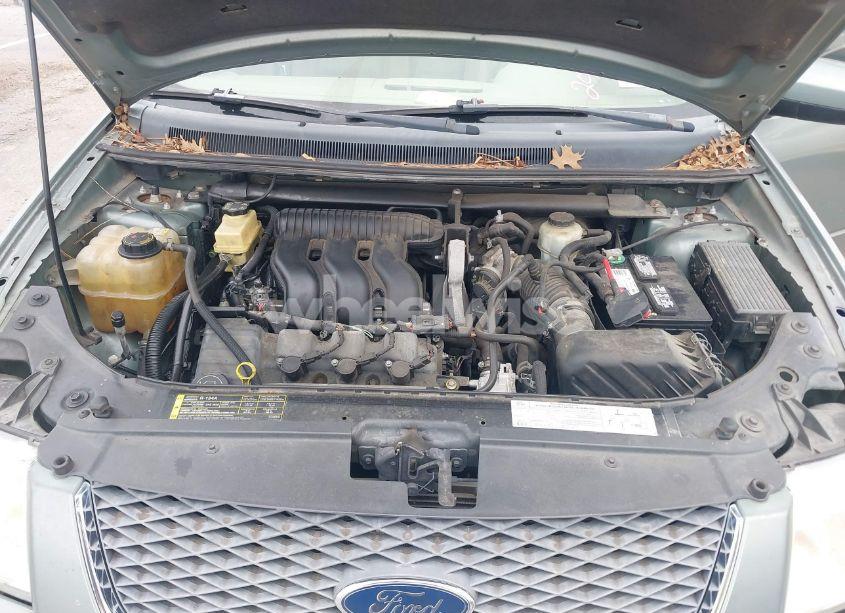 Photo 10 of 2005 Ford Freestyle LIMITED (VIN 1FMZK03165GA72708)