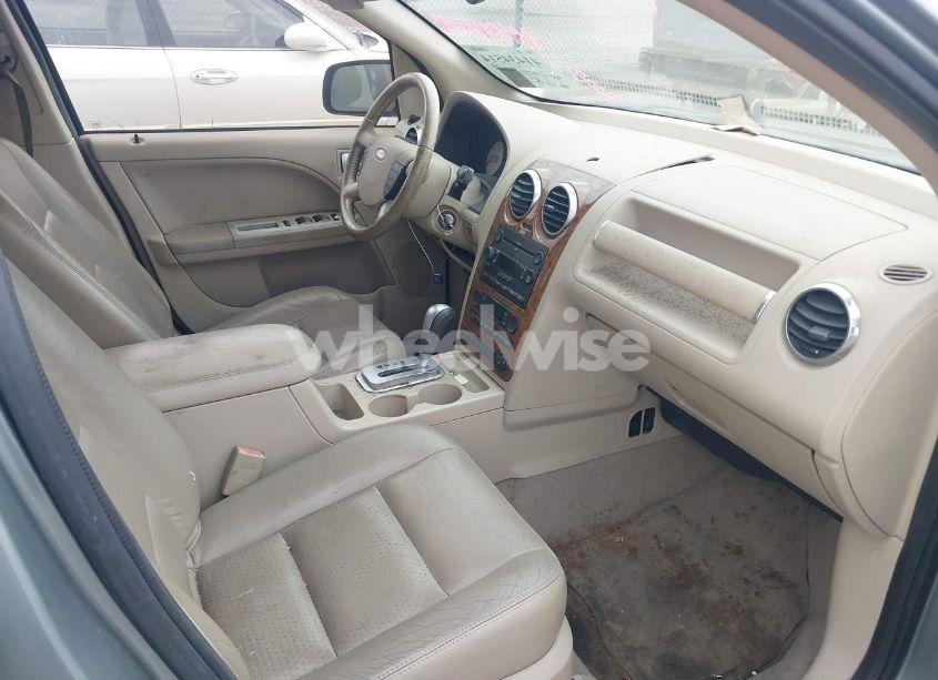 Photo 5 of 2005 Ford Freestyle LIMITED (VIN 1FMZK03165GA72708)