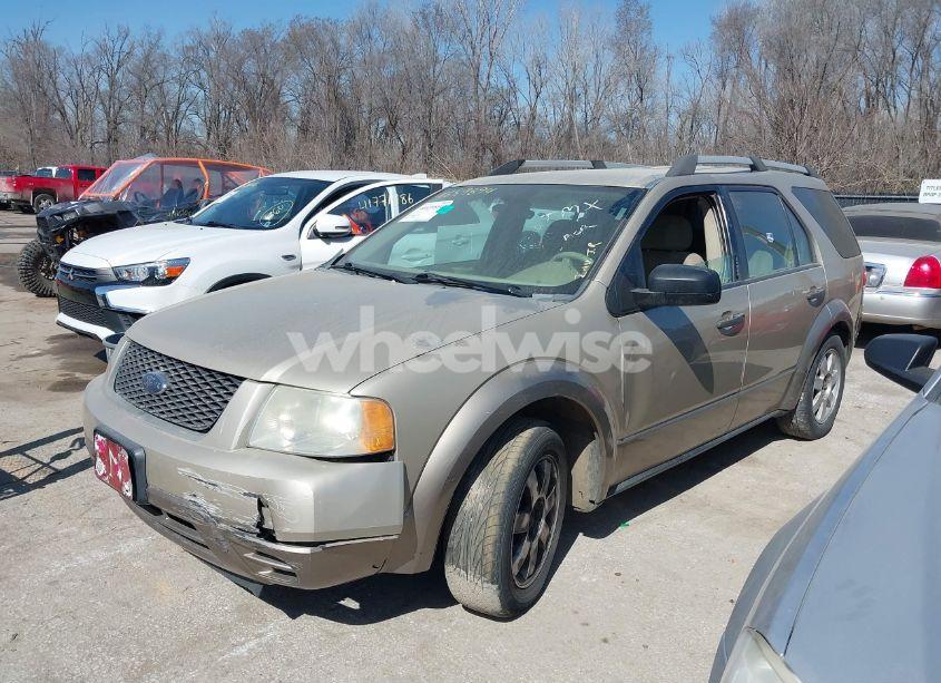 Photo 2 of 2006 Ford Freestyle SE (VIN 1FMZK04126GA17446)