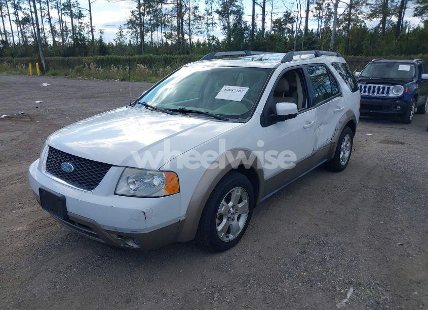 Photo 2 of 2005 Ford Freestyle SEL (VIN 1FMZK05135GA20093)