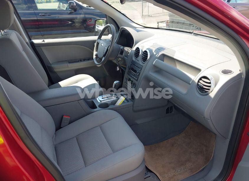 Photo 5 of 2005 Ford Freestyle SEL (VIN 1FMZK05135GA23270)