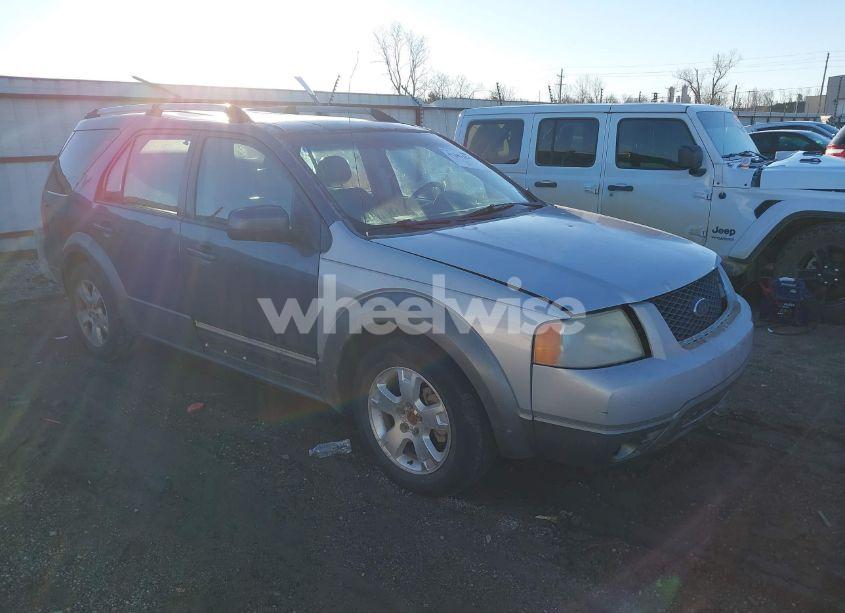 2005 Ford Freestyle SEL (VIN 1FMZK05185GA57589) main photo