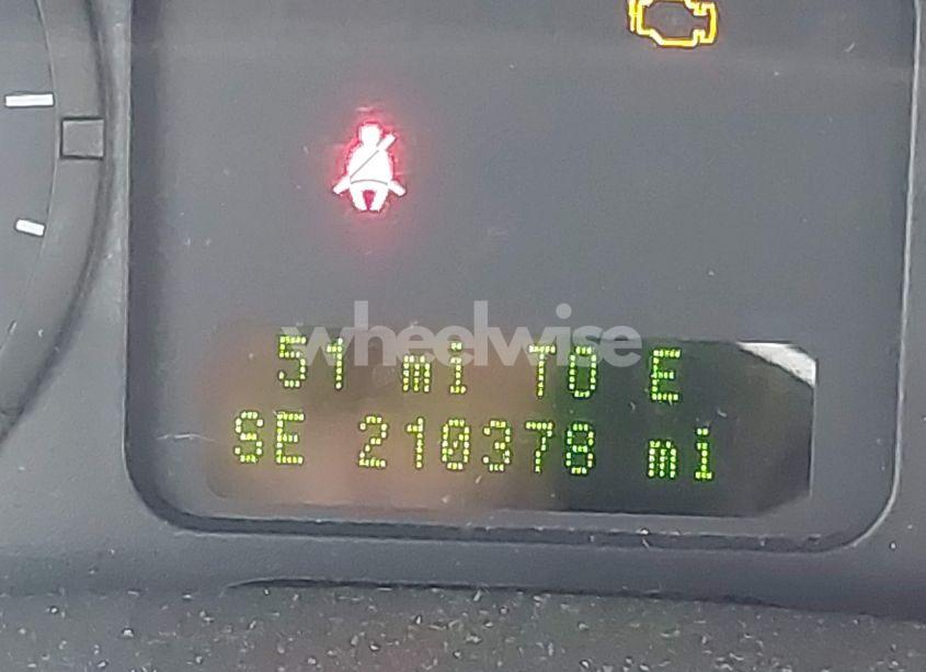 Photo 12 of 2005 Ford Freestyle SEL (VIN 1FMZK051X5GA35853)