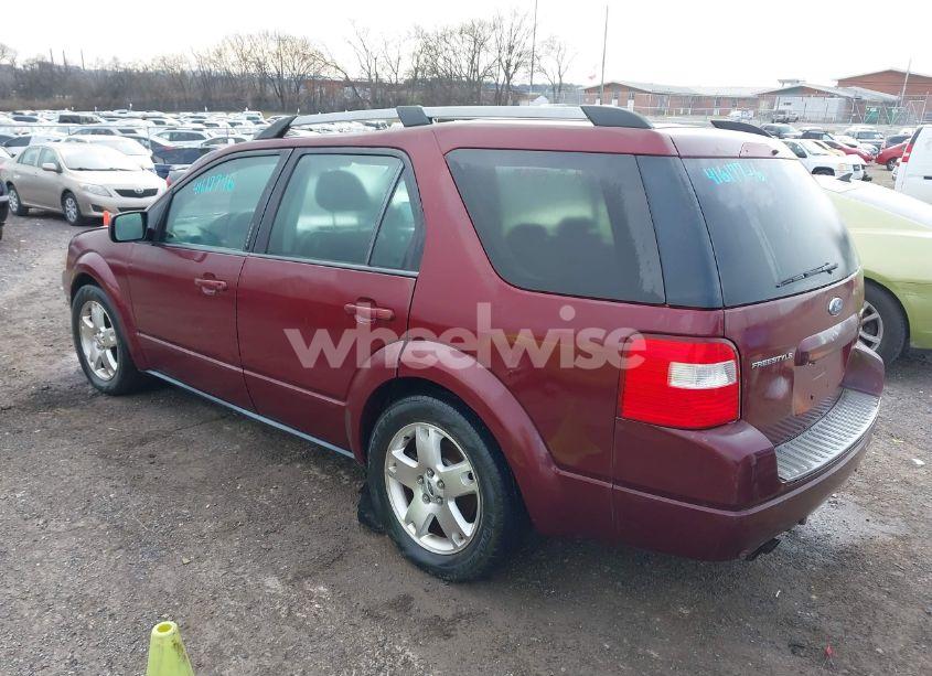 Photo 3 of 2005 Ford Freestyle LIMITED (VIN 1FMZK06125GA47025)