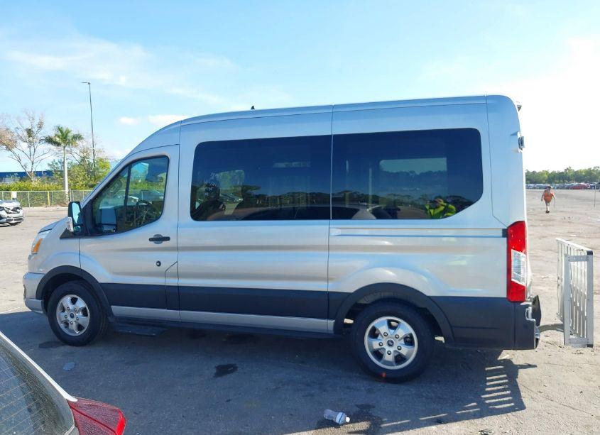 Photo 14 of 2020 Ford Transit-150 PASSENGER VAN XLT (VIN 1FMZK1C87LKA25135)
