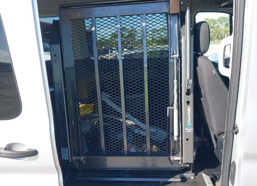 Photo 8 of 2020 Ford Transit-150 PASSENGER VAN XLT (VIN 1FMZK1C87LKA25135)