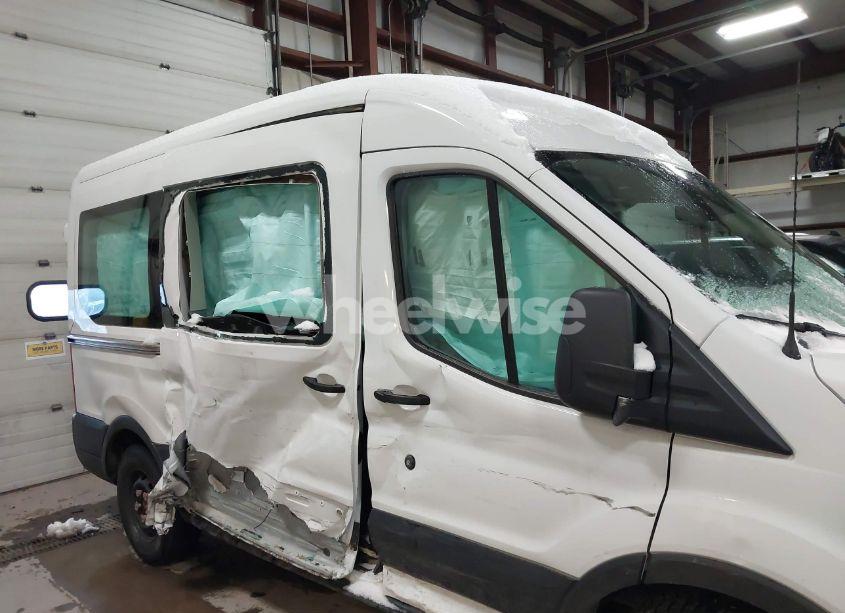 Photo 13 of 2019 Ford Transit-150 XLT (VIN 1FMZK1CG0KKB58602)