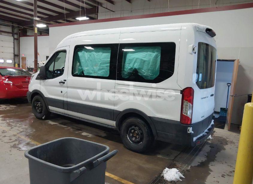 Photo 3 of 2019 Ford Transit-150 XLT (VIN 1FMZK1CG0KKB58602)