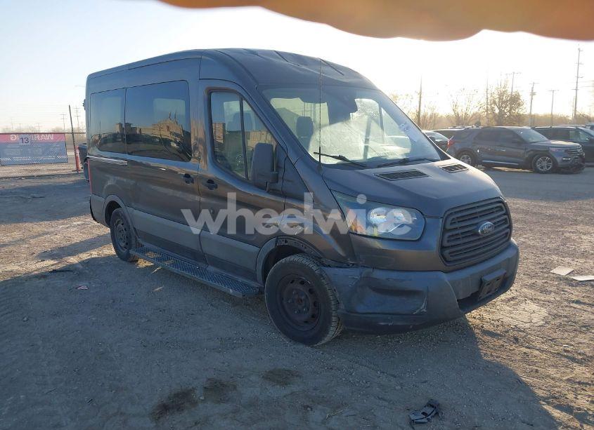 2016 Ford Transit-150 XL (VIN 1FMZK1CG5GKA07021) main photo