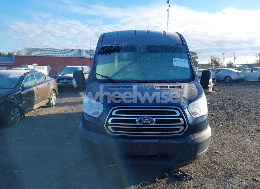 Photo 13 of 2019 Ford Transit-150 XLT (VIN 1FMZK1CG5KKA32137)