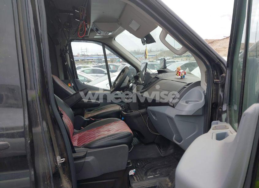 Photo 5 of 2017 Ford Transit-150 XLT (VIN 1FMZK1CM8HKA07893)