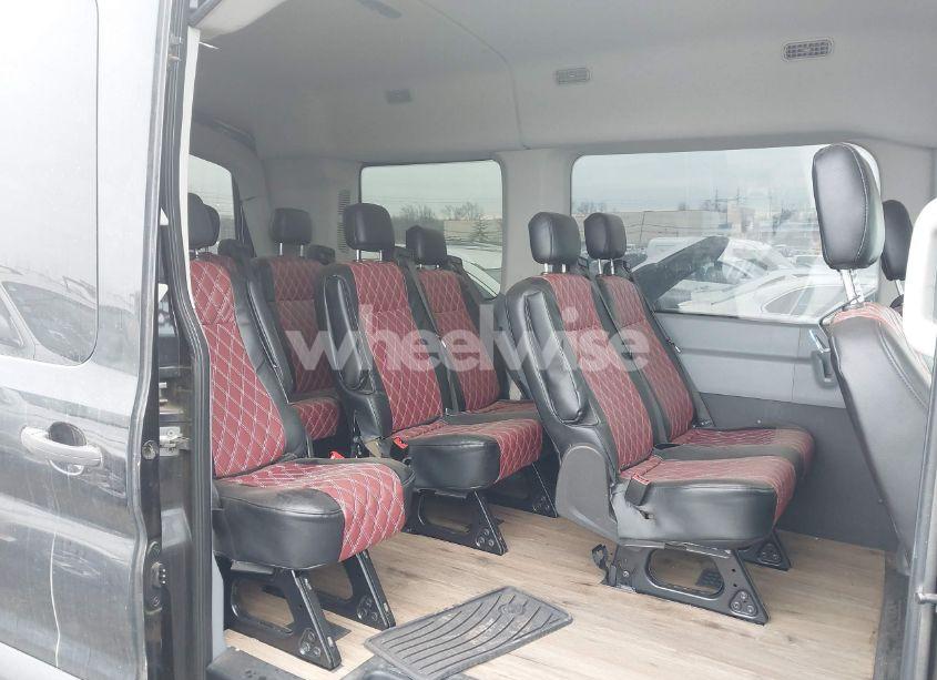 Photo 8 of 2017 Ford Transit-150 XLT (VIN 1FMZK1CM8HKA07893)