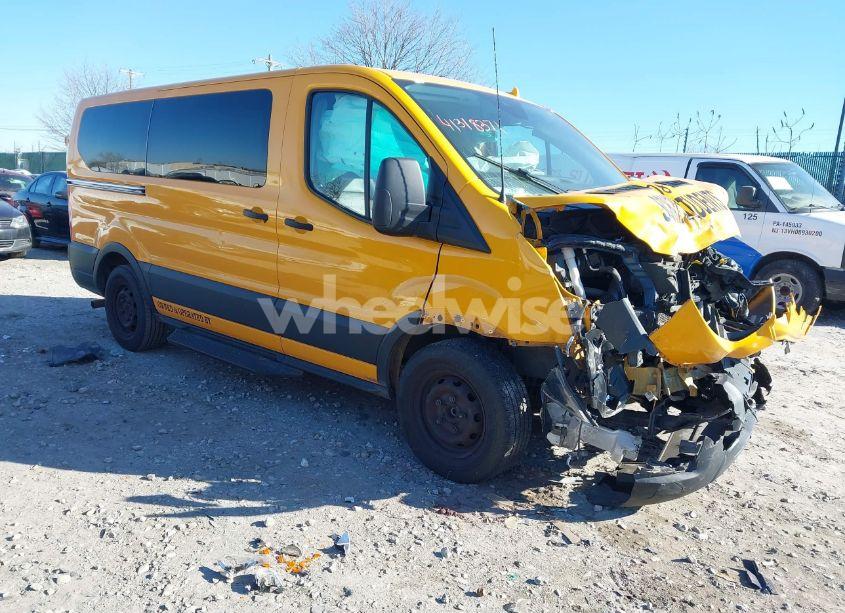 2020 Ford Transit-150 PASSENGER VAN XL (VIN 1FMZK1Y89LKA25405) main photo