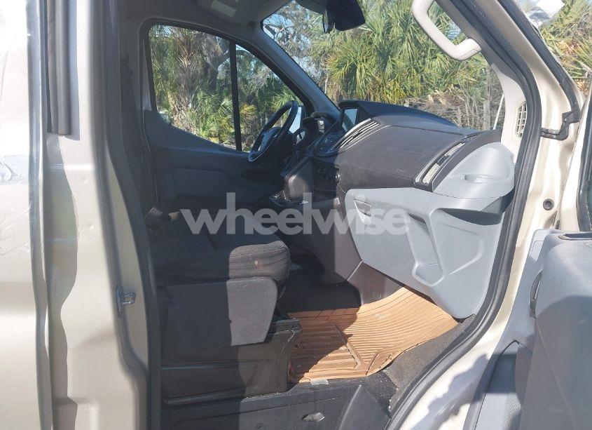 Photo 5 of 2017 Ford Transit-150 XLT (VIN 1FMZK1YM1HKB03485)