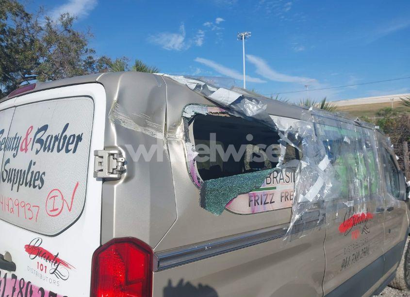 Photo 6 of 2017 Ford Transit-150 XLT (VIN 1FMZK1YM1HKB03485)