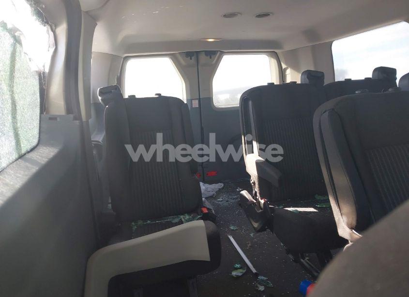 Photo 8 of 2017 Ford Transit-150 XLT (VIN 1FMZK1YM1HKB03485)