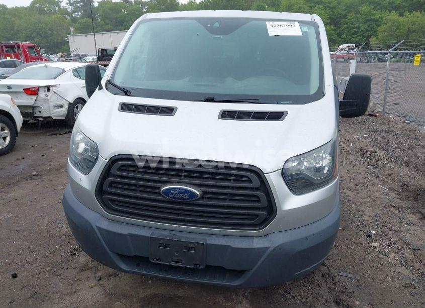 Photo 13 of 2015 Ford Transit-150 XL (VIN 1FMZK1YM6FKA19837)
