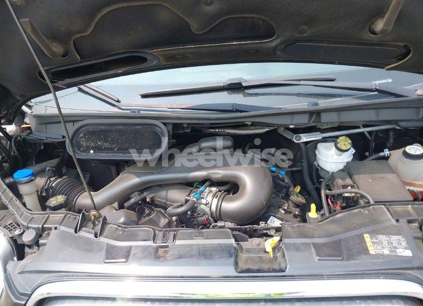 Photo 10 of 2015 Ford Transit-150 XLT (VIN 1FMZK1YM7FKA38364)