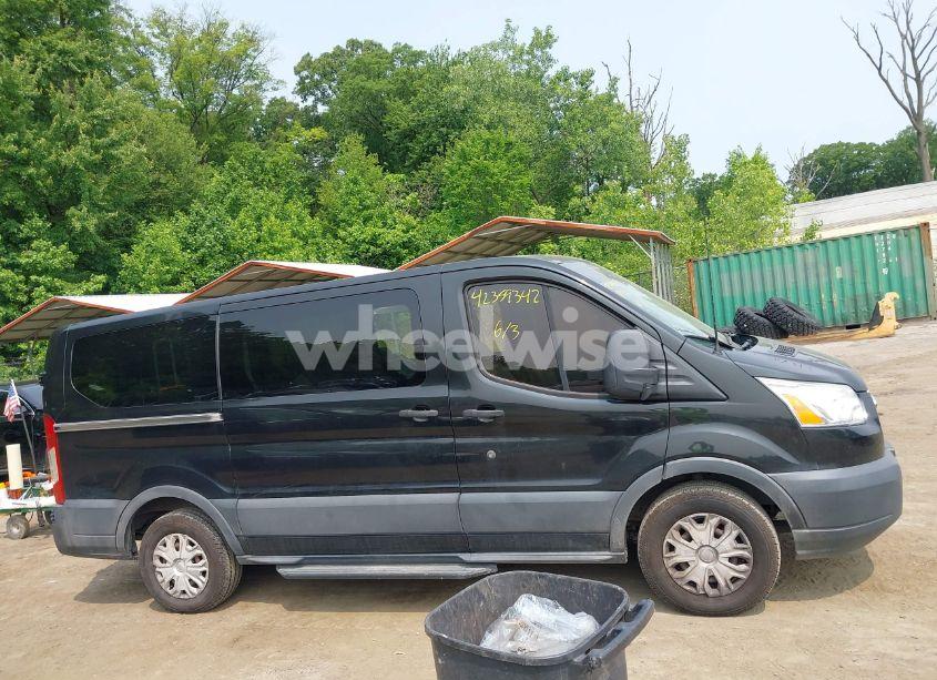 Photo 13 of 2015 Ford Transit-150 XLT (VIN 1FMZK1YM7FKA38364)