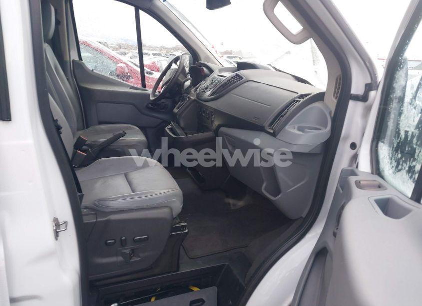 Photo 5 of 2017 Ford Transit-150 XLT (VIN 1FMZK1YM9HKA67545)