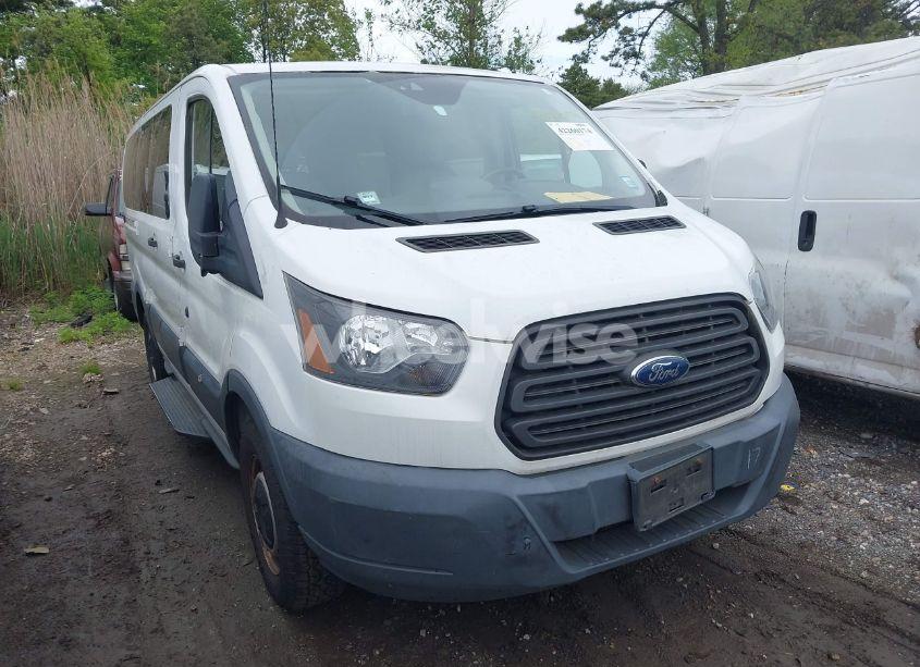 2017 Ford Transit-150 XL (VIN 1FMZK1ZM2HKB01825) main photo