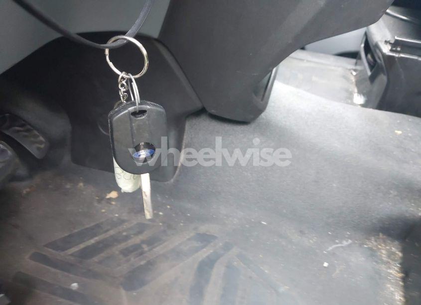 Photo 10 of 2017 Ford Transit-150 XL (VIN 1FMZK1ZM2HKB01825)