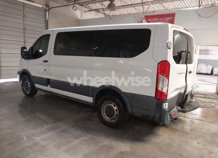 Photo 3 of 2015 Ford Transit-150 XL (VIN 1FMZK1ZM3FKA41096)